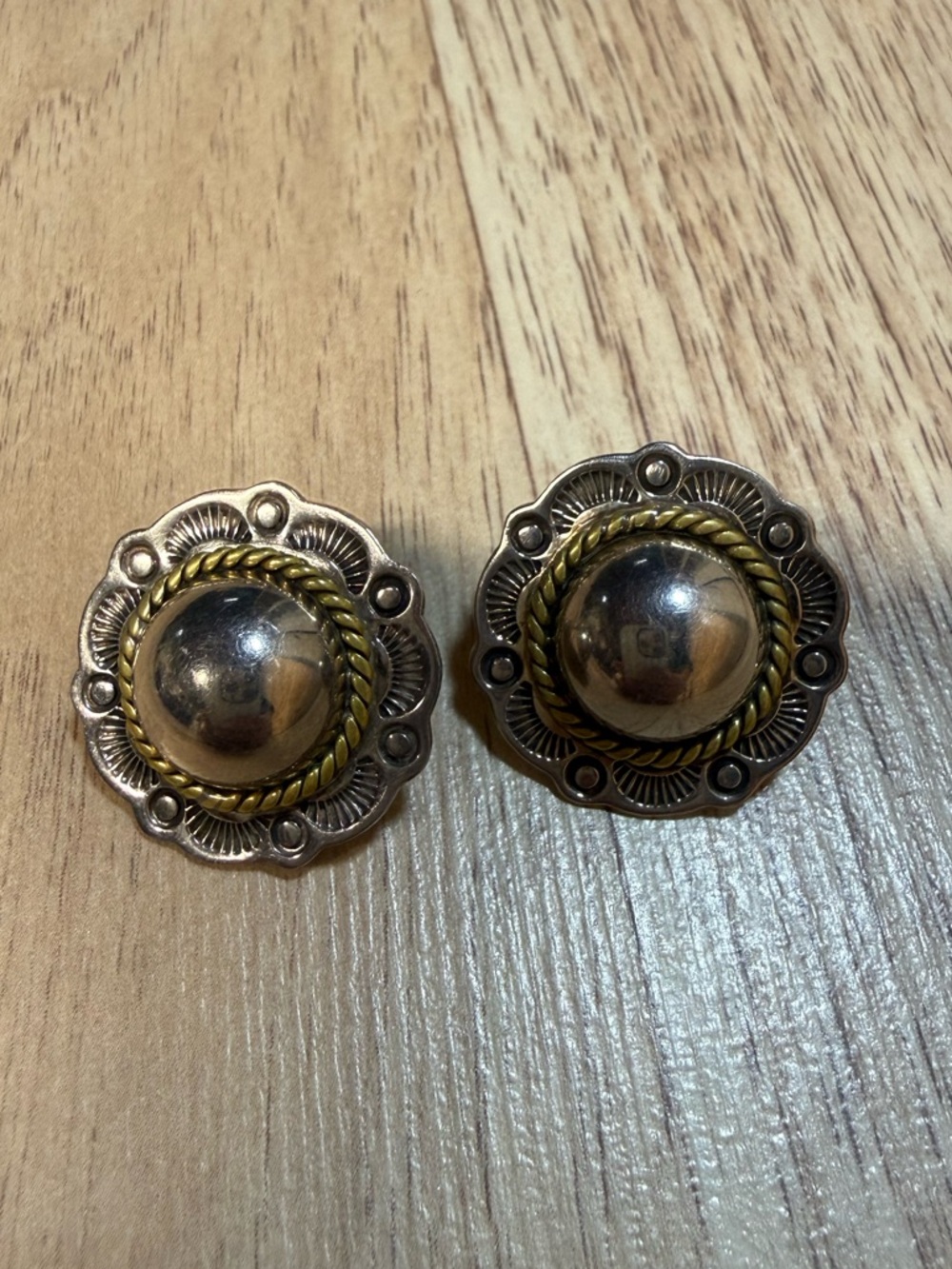 Vintage Taxco Mexico 925 Sterling Silver Stamped Earrings